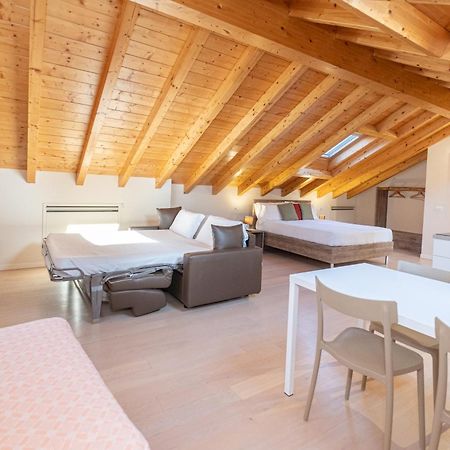 Il Grifo Bed & Breakfast Lenno Dış mekan fotoğraf