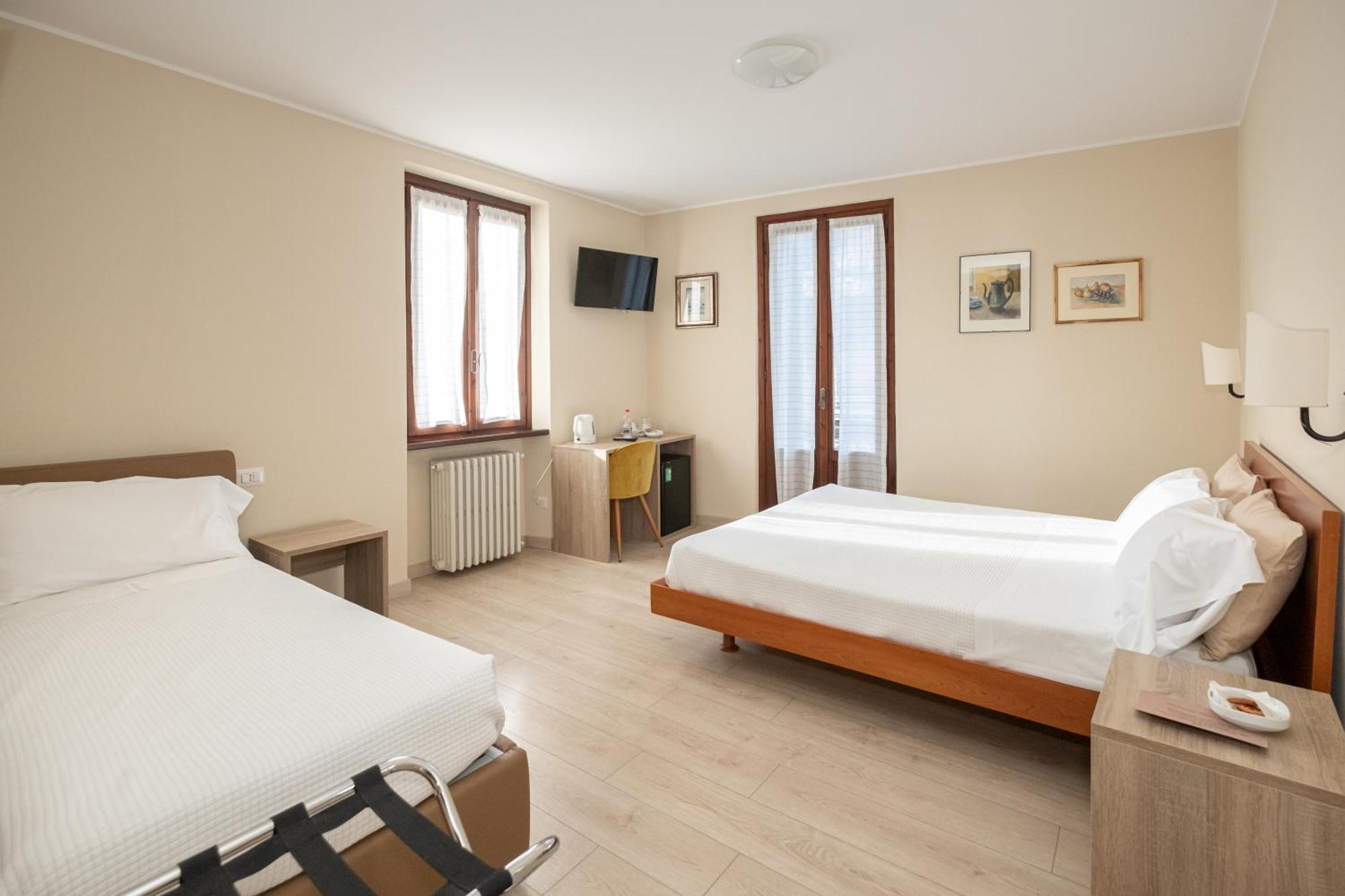 Il Grifo Bed & Breakfast Lenno Dış mekan fotoğraf