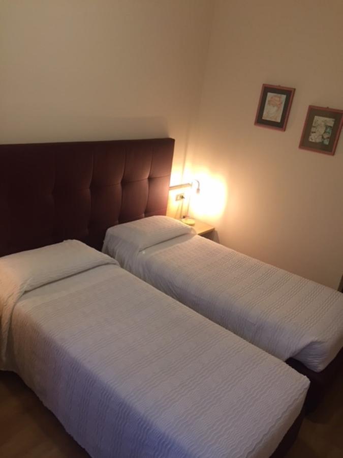 Il Grifo Bed & Breakfast Lenno Dış mekan fotoğraf