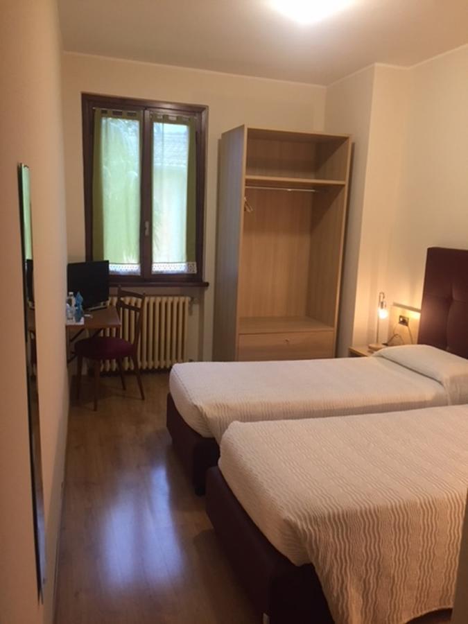 Il Grifo Bed & Breakfast Lenno Dış mekan fotoğraf